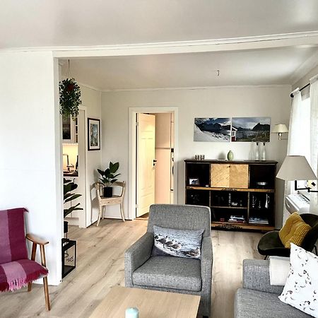 Koselig nyrestaurert hus med flott utsikt! Villa Reine Eksteriør bilde