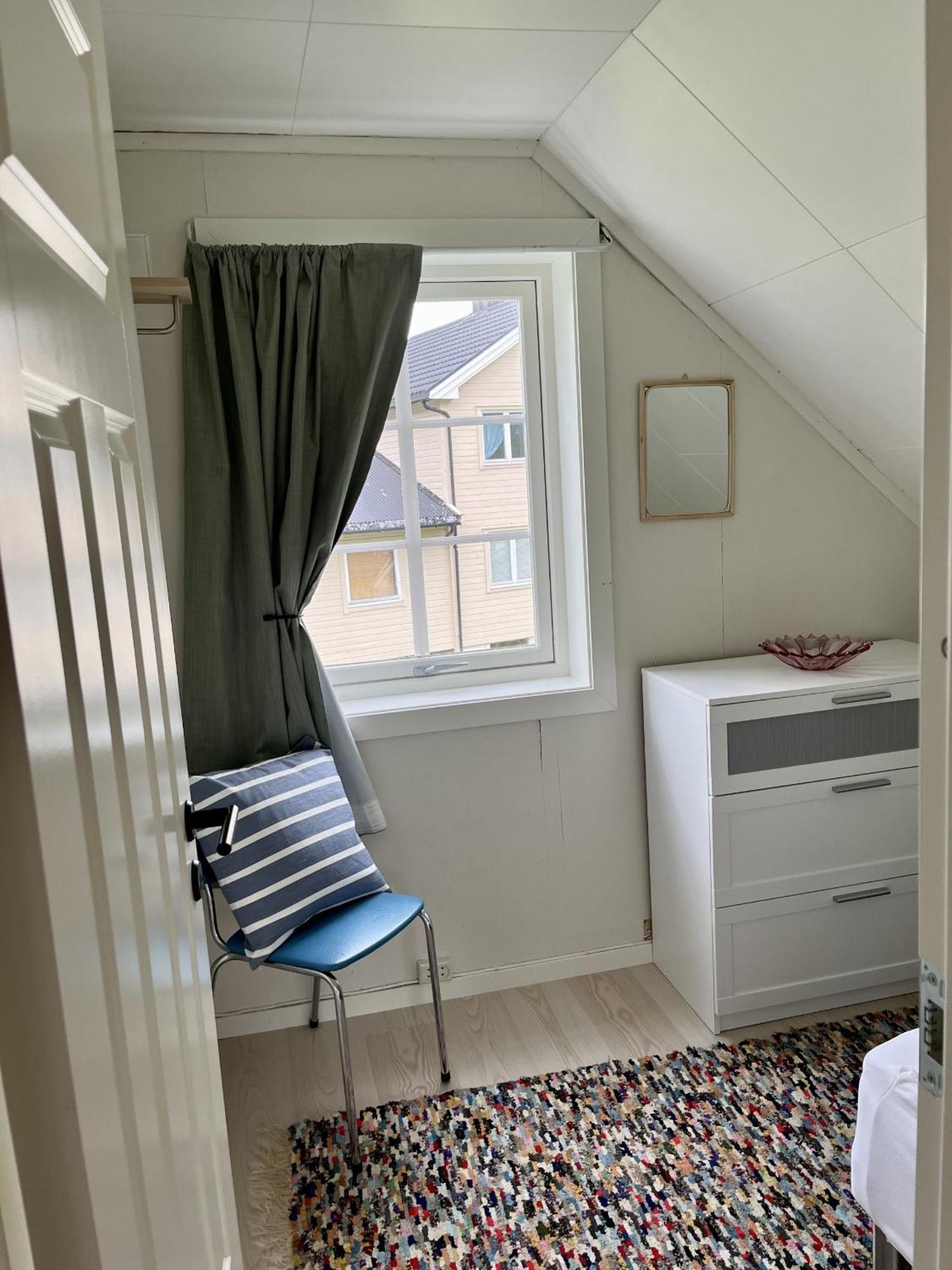 Koselig nyrestaurert hus med flott utsikt! Villa Reine Eksteriør bilde