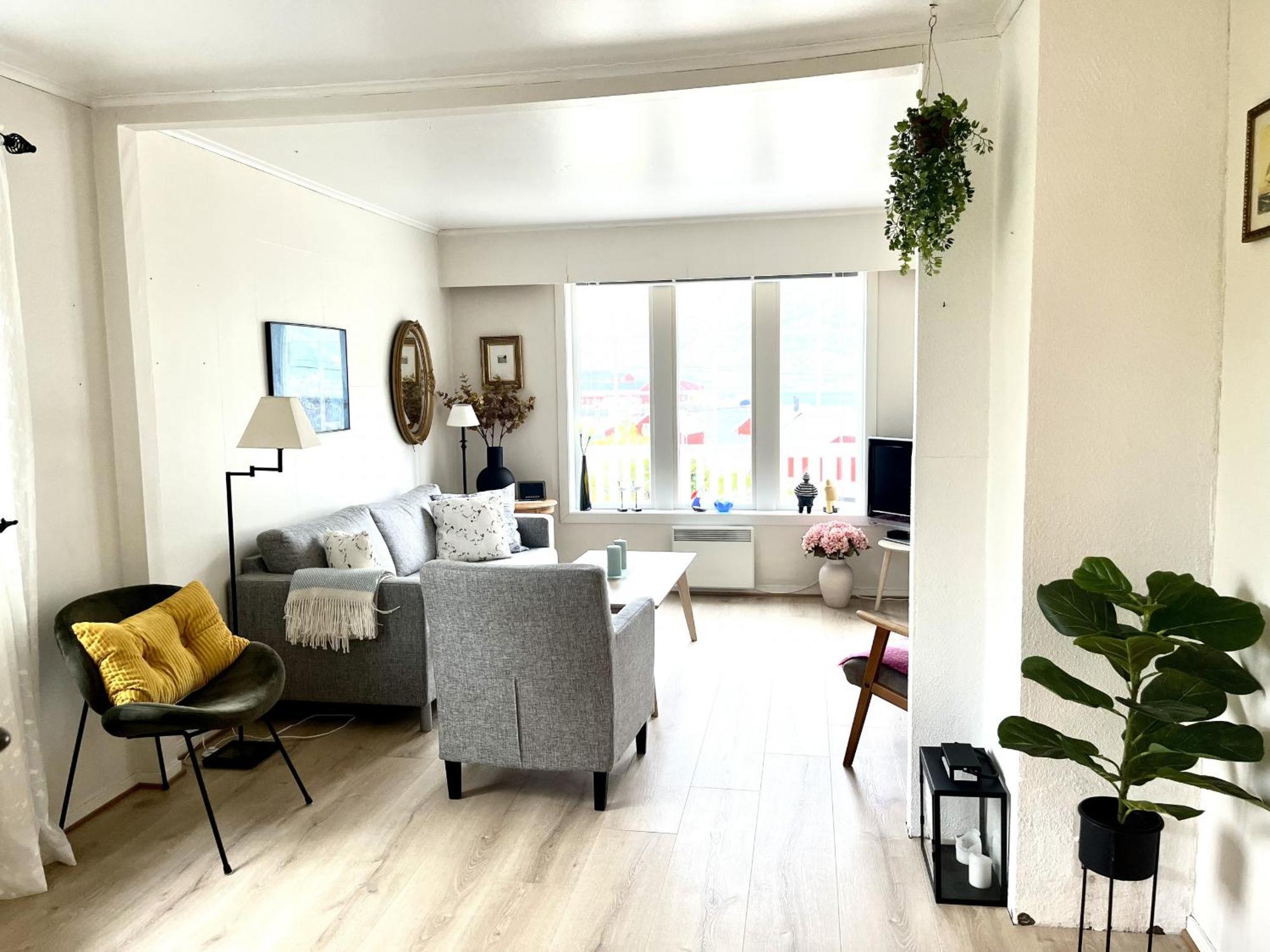 Koselig nyrestaurert hus med flott utsikt! Villa Reine Eksteriør bilde